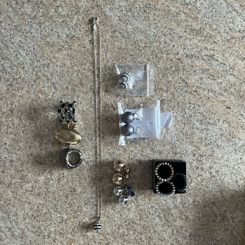3 for $30. Jewelry lot